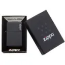 Encendedor Classic Black Matte Logo Zippo 3.webp
